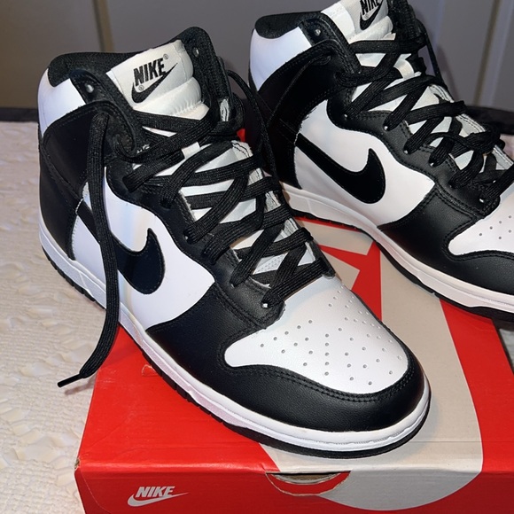 Nike Dunk Hi Retro Brand New in box size Mens 8 - Picture 4 of 10
